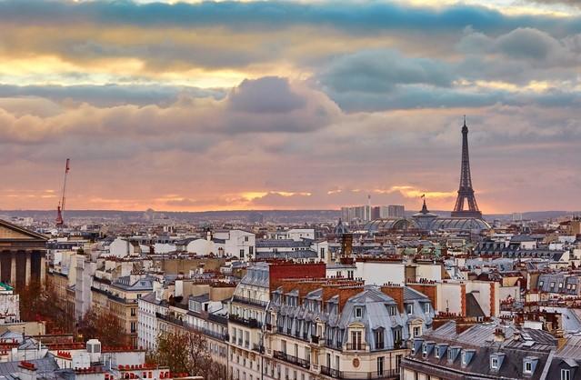سرمایه گذاری در فرانسه 2023 | شرایط اقامت + سرمایه لازم